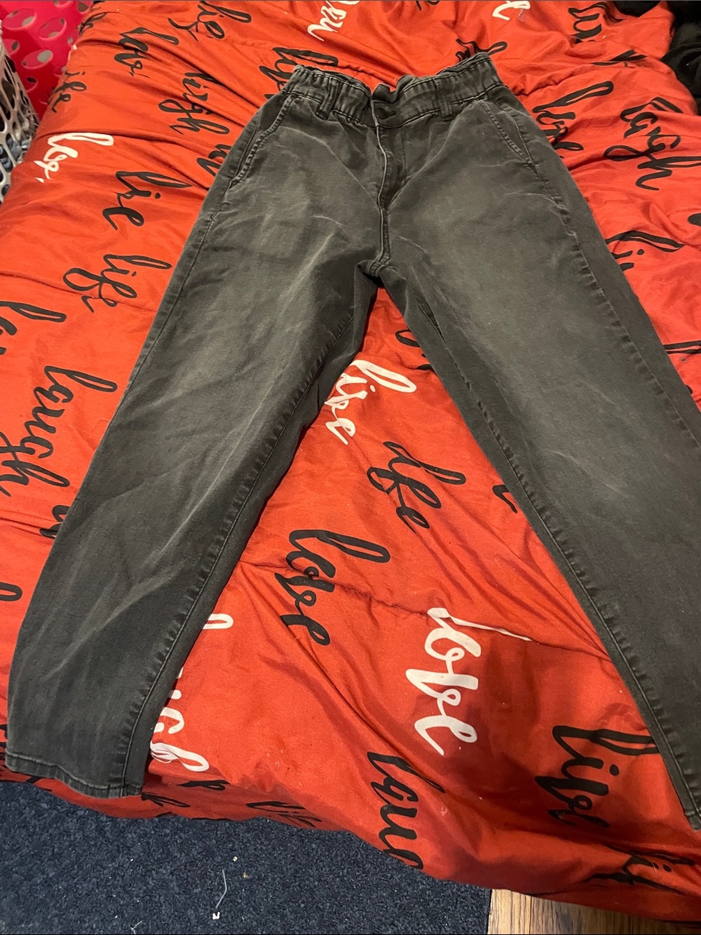 No Boundaries Men's Relaxed Black Gray Elastic-Waist Jeans